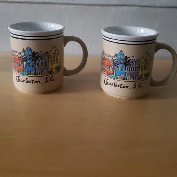 EUC Charleston, SC mugs - Picture 1 of 4